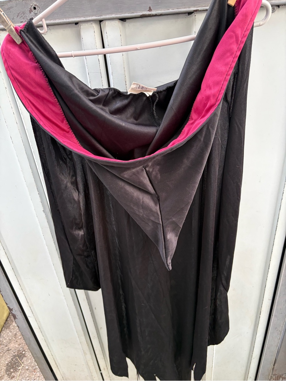 Kids black & burgundy wizards cape
